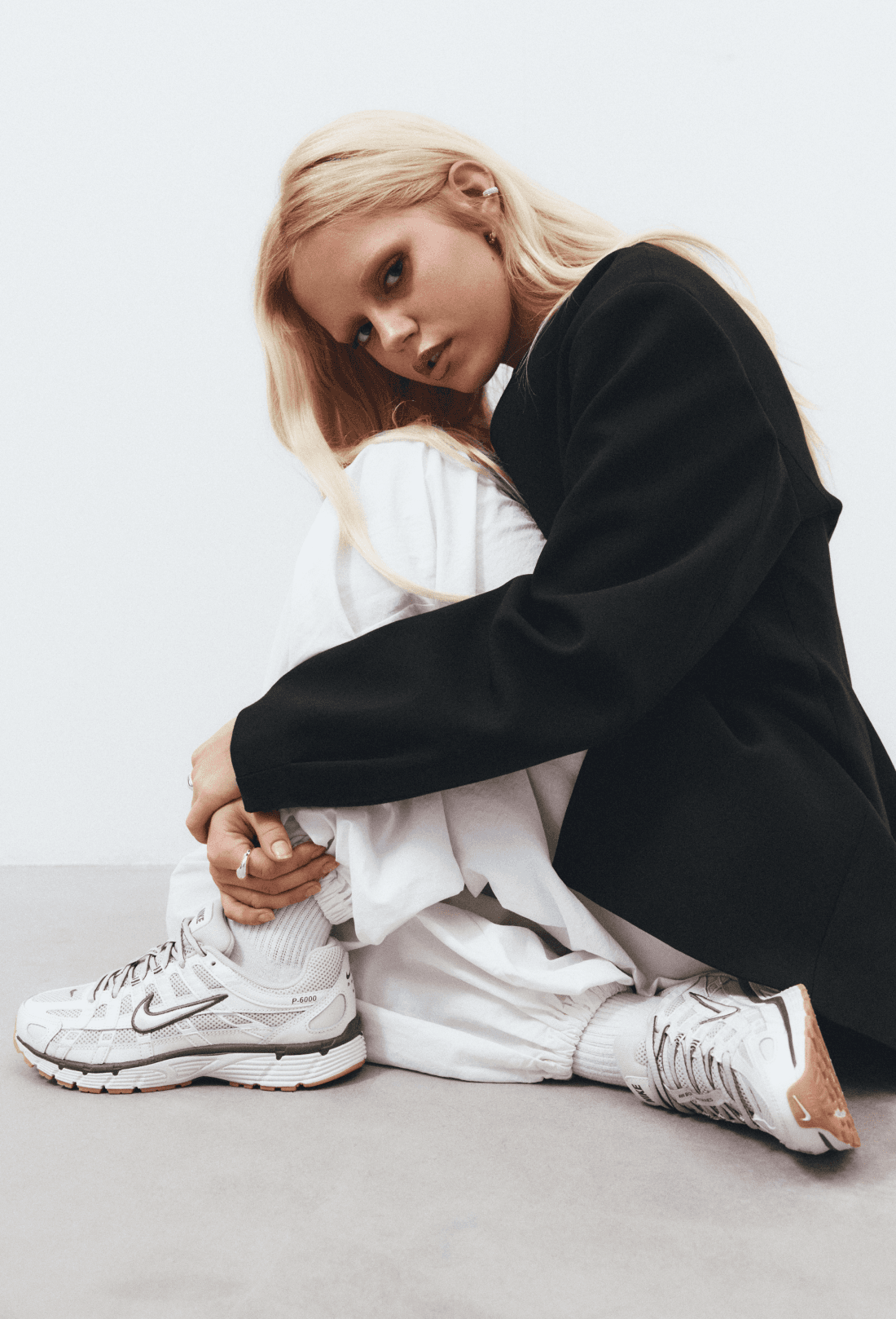 BRANDS WE LOVE NIKE